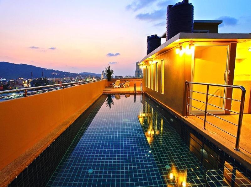 88酒店 Patong 外观 照片